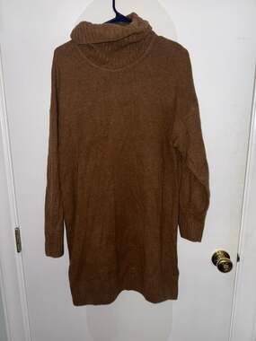 Gap Cash-Like Long Sleeve Turtleneck Sweater Dress in Cocoa Powder